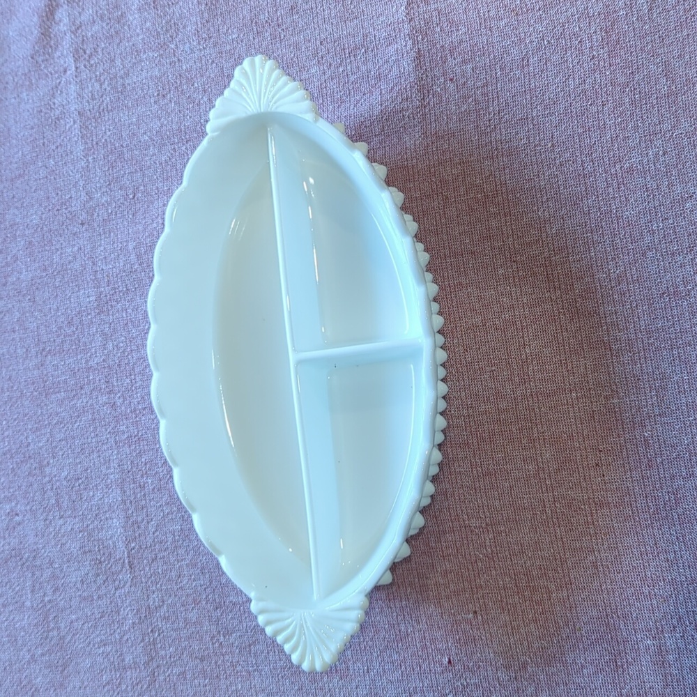 Vintage Fenton milk glass divided dish
